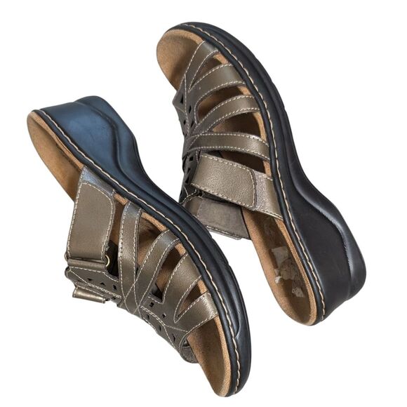 Clarks open toe wedge platform sandals women's size 9M metallic summer beach - Picture 3 of 9